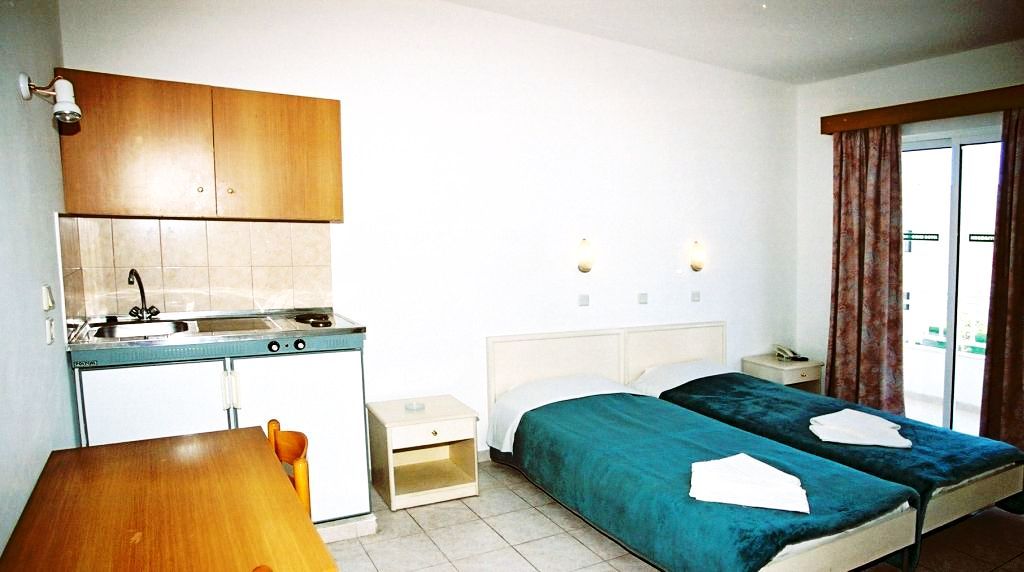 Kremasti Memories Aparthotel Екстериор снимка